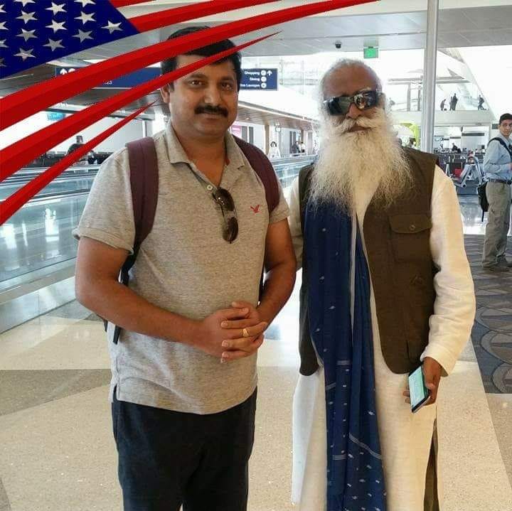 Pandit Manuj Dutt with revered spiritual guru at Los Angeles airport